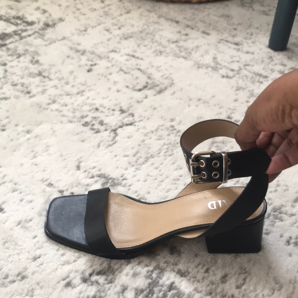 Black low block heels